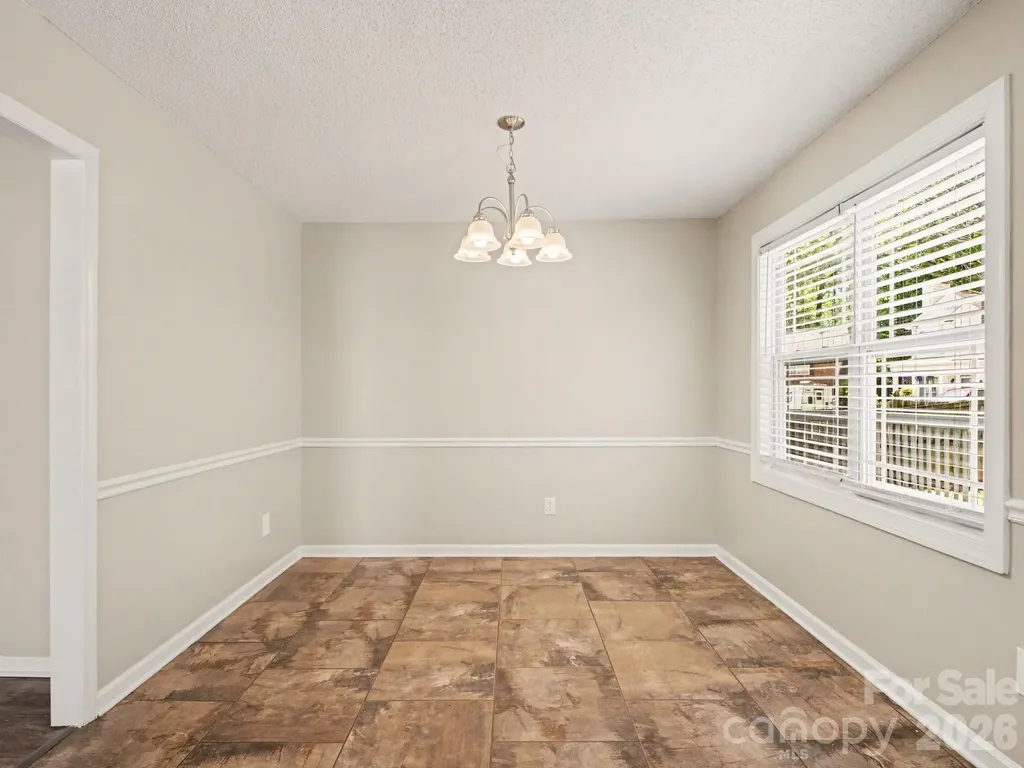 9214 Rotherham Lane Charlotte NC 28216