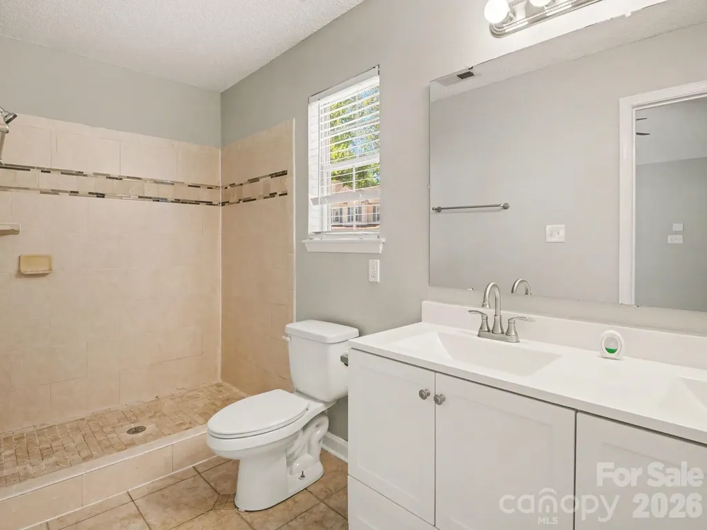 9214 Rotherham Lane Charlotte NC 28216