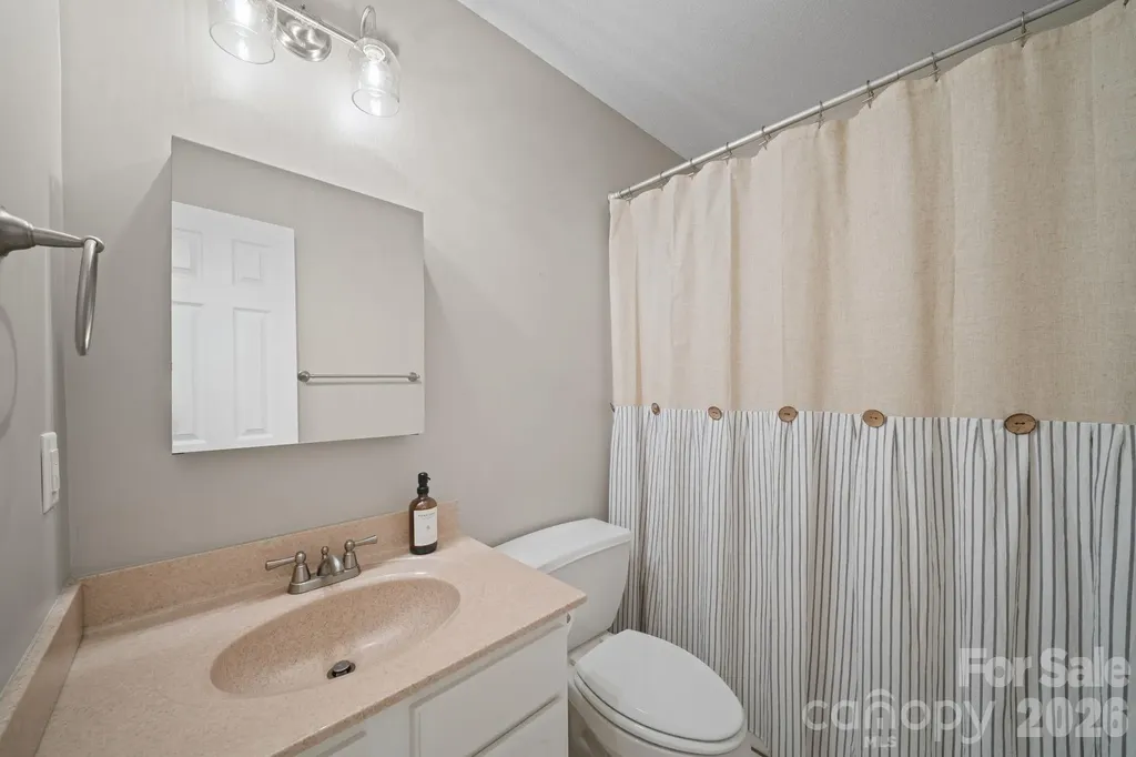77 Sherry Lane Leicester NC 28748