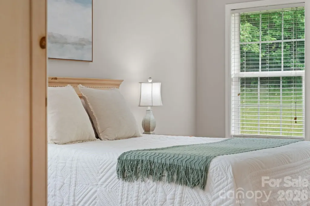77 Sherry Lane Leicester NC 28748