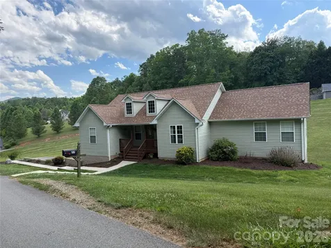 77 Sherry Lane Leicester NC 28748