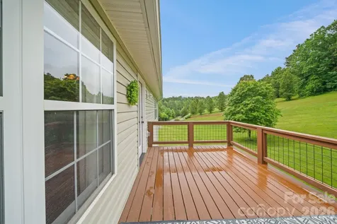 77 Sherry Lane Leicester NC 28748