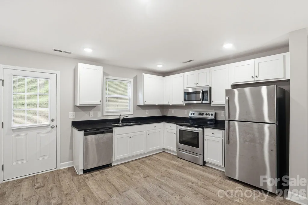 153 Mckinnon Avenue NE Concord NC 28025