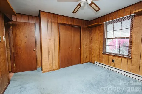 205 Bond Street Marion NC 28752