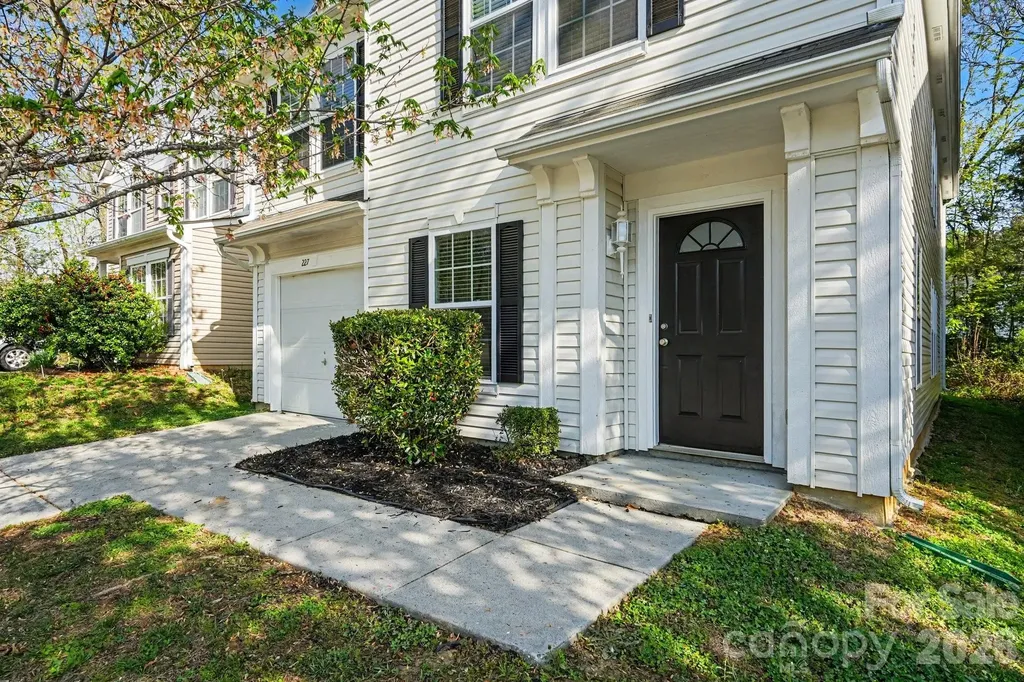 227 Morning Dew Drive Concord NC 28025