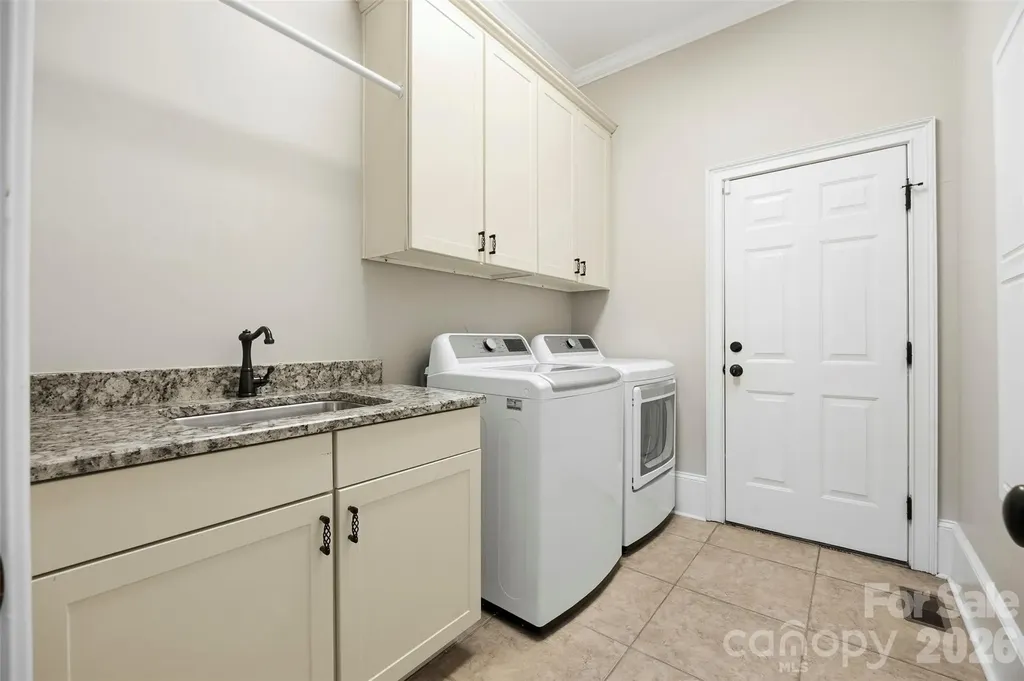 2616 Ladley Court Charlotte NC 28226