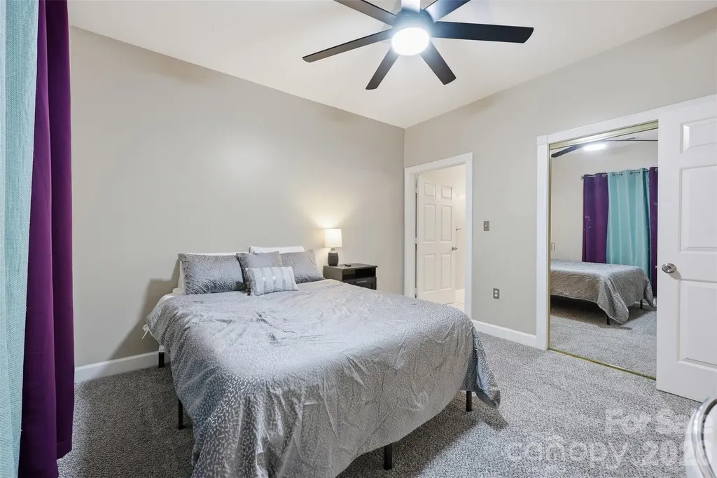 9054 Meadow Vista Road Charlotte NC 28213
