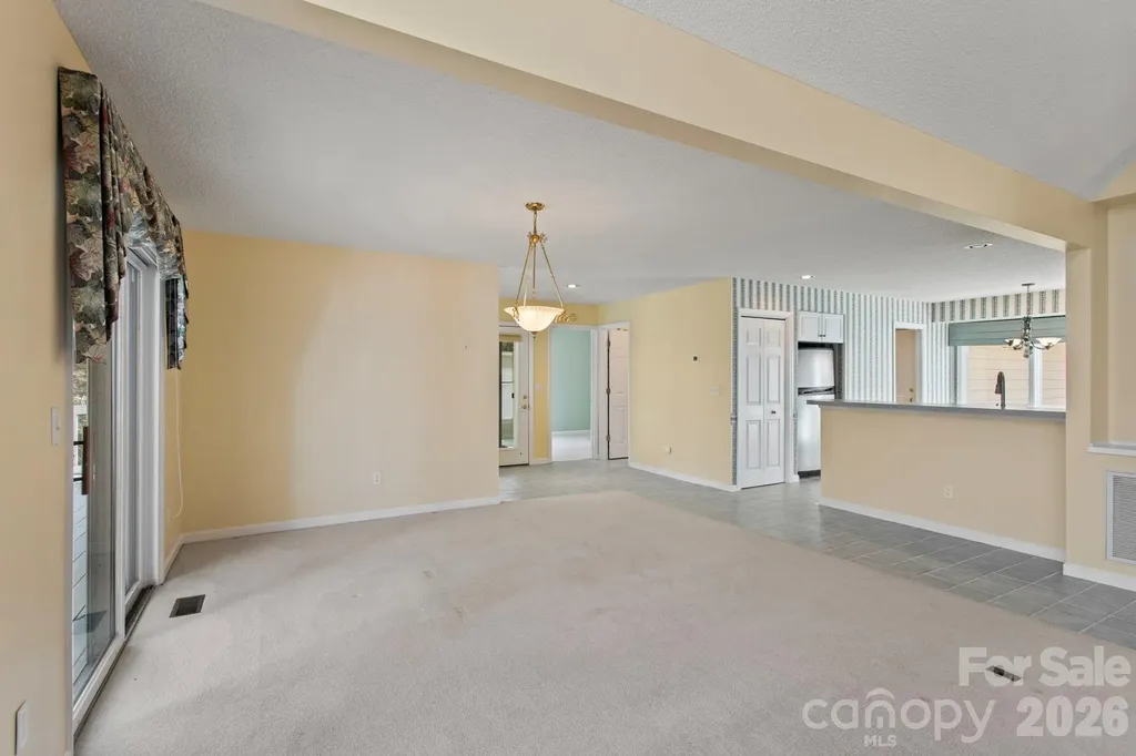 514 Cobblestone Lane Flat Rock NC 28731