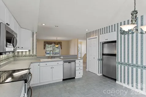 514 Cobblestone Lane Flat Rock NC 28731