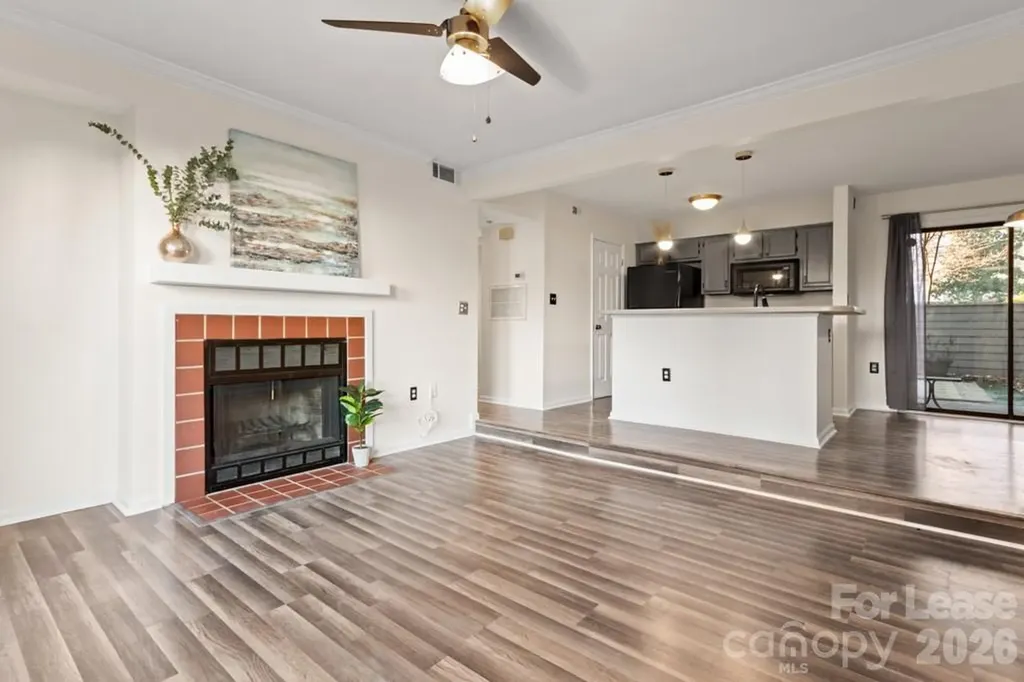 212 W 10th Street Charlotte NC 28202