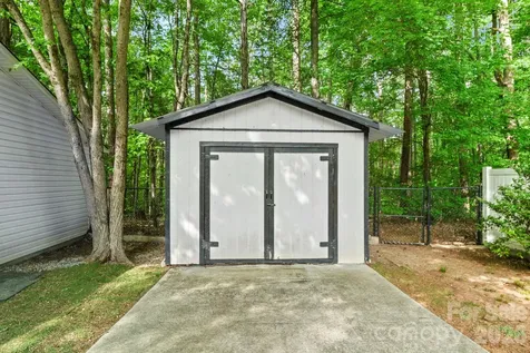 417 Old Tulip Farm Road Salisbury NC 28147