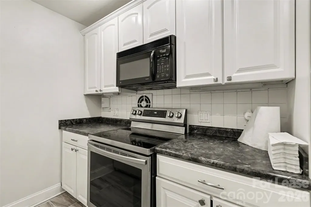 1323 Queens Road Charlotte NC 28207