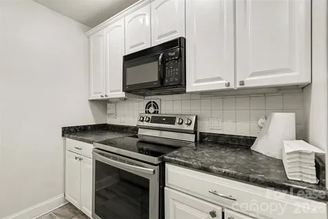 1323 Queens Road Charlotte NC 28207