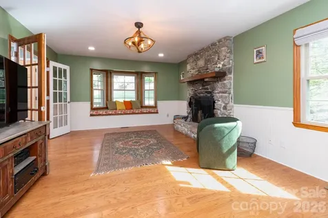 121 Churchill Downs Drive Fairview NC 28730