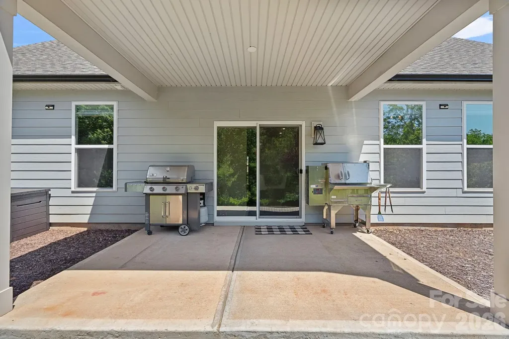 7026 Cloer Court Charlotte NC 28214