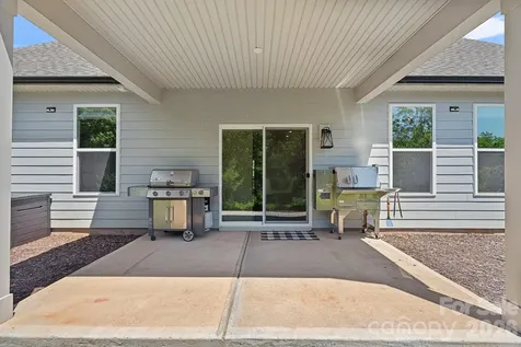 7026 Cloer Court Charlotte NC 28214