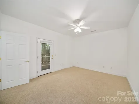 25 Ashefield Court Hendersonville NC 28791