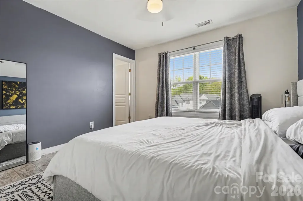 2729 Avalon Loop Road Charlotte NC 28269