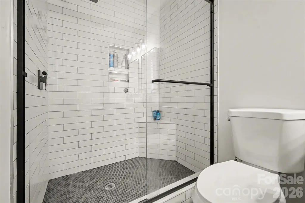 2729 Avalon Loop Road Charlotte NC 28269
