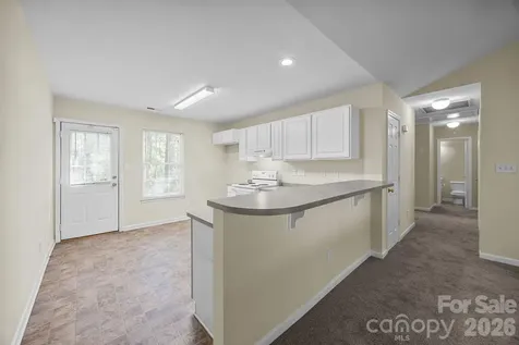 2246 Sunset Boulevard Charlotte NC 28269