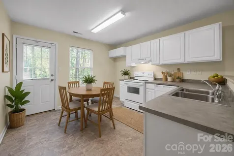 2246 Sunset Boulevard Charlotte NC 28269