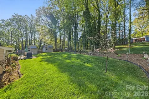 839 W Garrison Boulevard Gastonia NC 28052