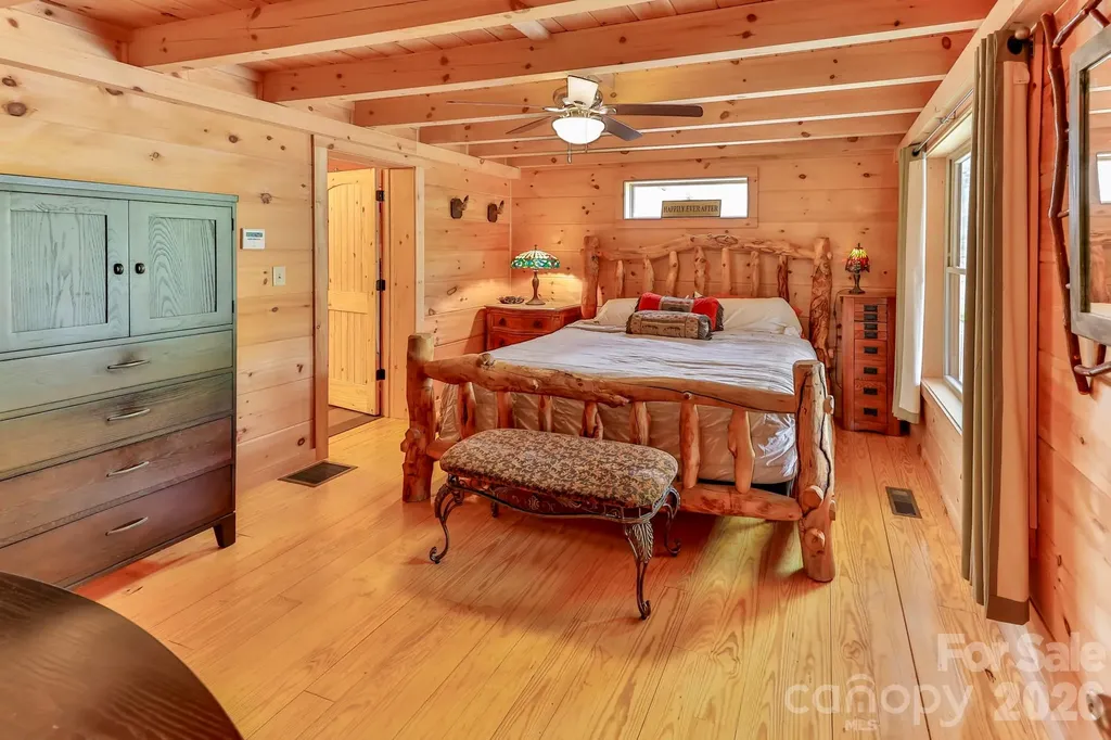670 Island Creek Road Lake Lure NC 28746