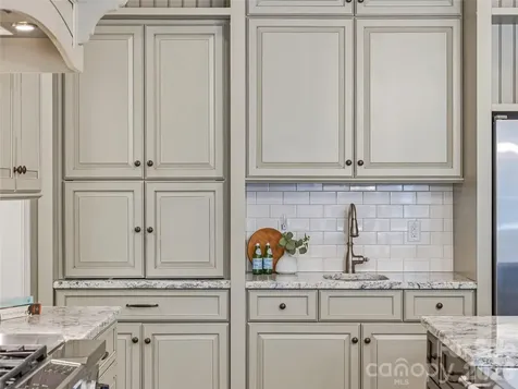 732 Streamside Drive Arden NC 28704