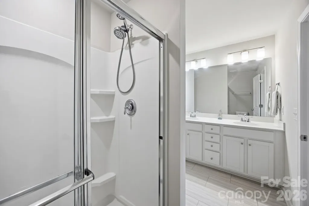 10041 Brittondale Lane Charlotte NC 28215