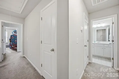 10041 Brittondale Lane Charlotte NC 28215