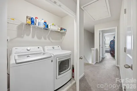 10041 Brittondale Lane Charlotte NC 28215