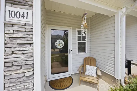 10041 Brittondale Lane Charlotte NC 28215