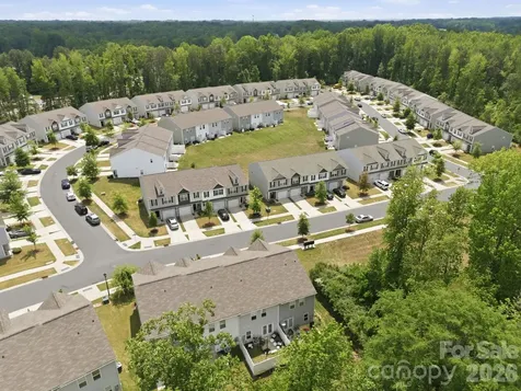 10041 Brittondale Lane Charlotte NC 28215