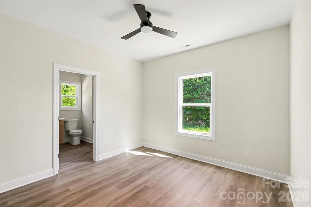 1452 Robinwood Road Gastonia NC 28054