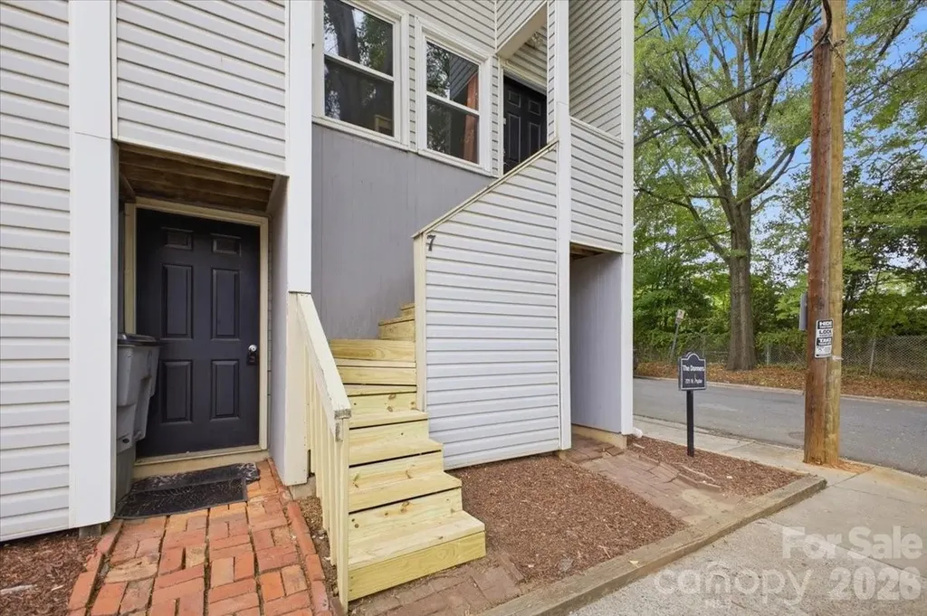 721 N Poplar Street Charlotte NC 28202