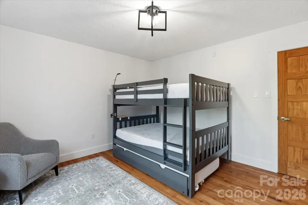 100 Gold Creek Crossing Black Mountain NC 28711