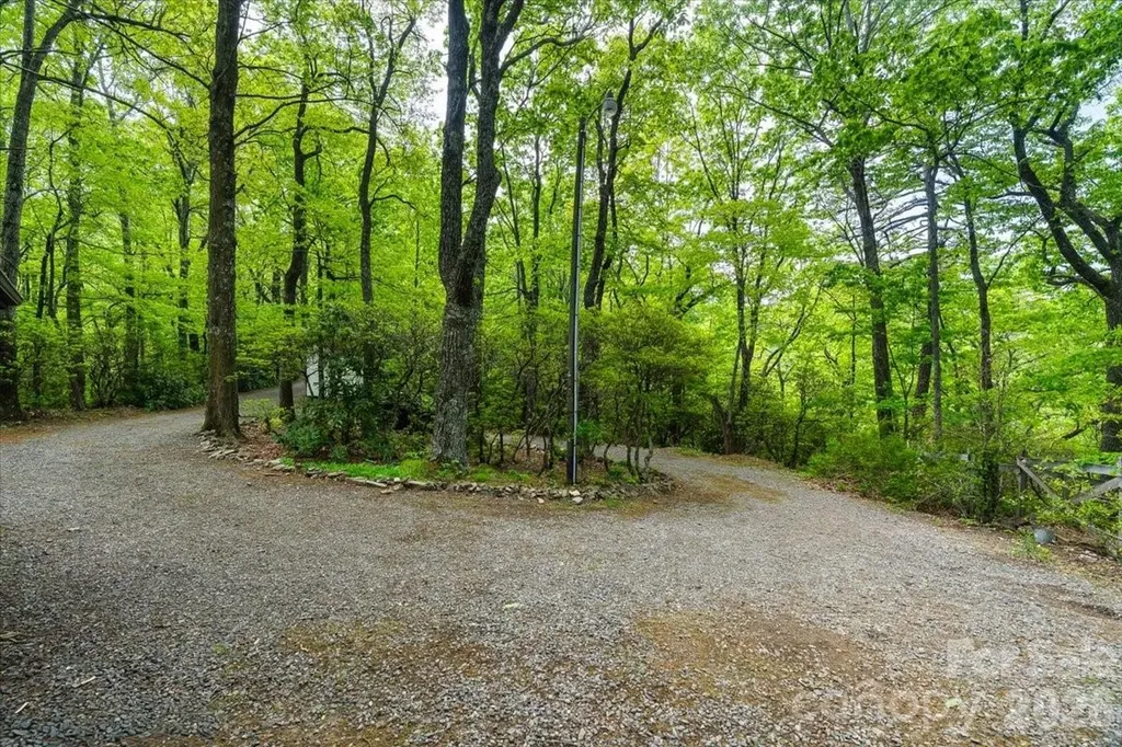 100 Gold Creek Crossing Black Mountain NC 28711
