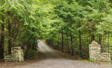 100 Gold Creek Crossing Black Mountain NC 28711