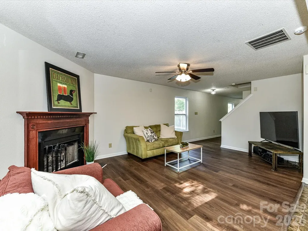 7144 Sycamore Grove Court Charlotte NC 28227