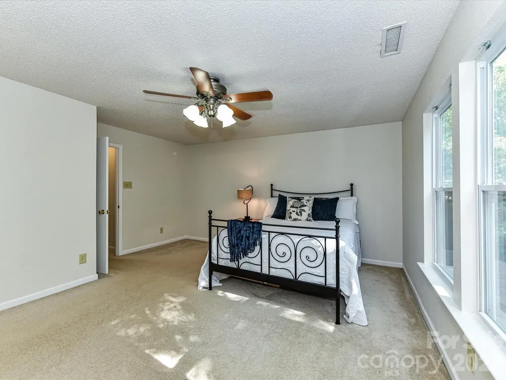 7144 Sycamore Grove Court Charlotte NC 28227
