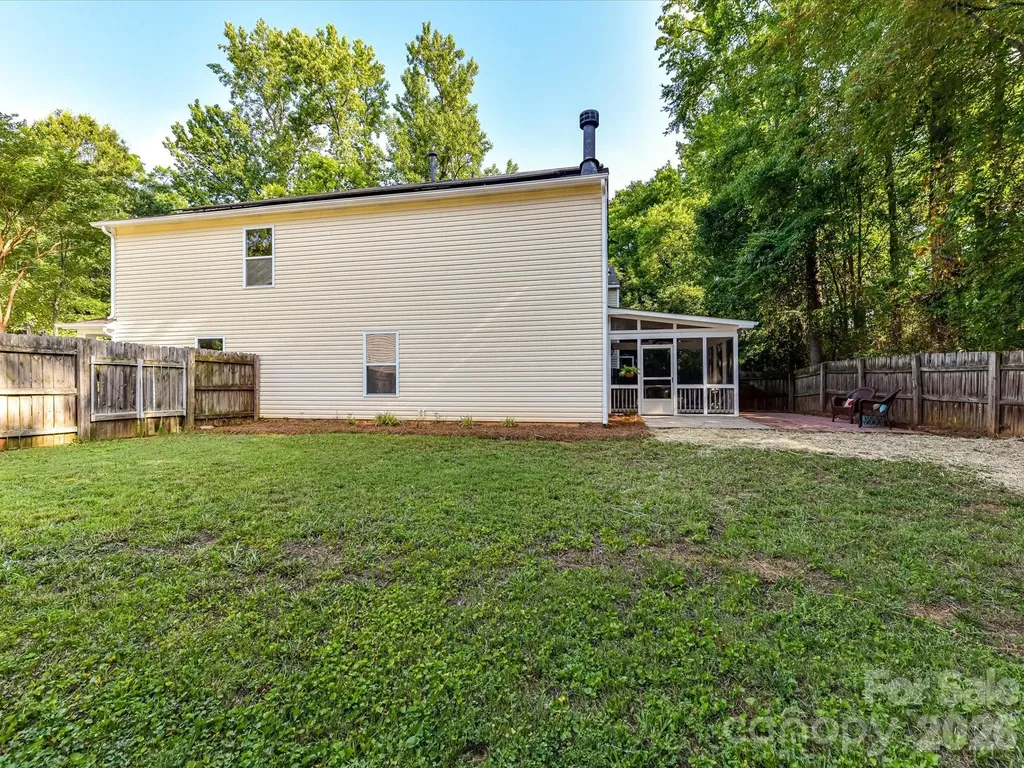 7144 Sycamore Grove Court Charlotte NC 28227