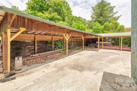 1100-1104 Montreat Road Black Mountain NC 28711