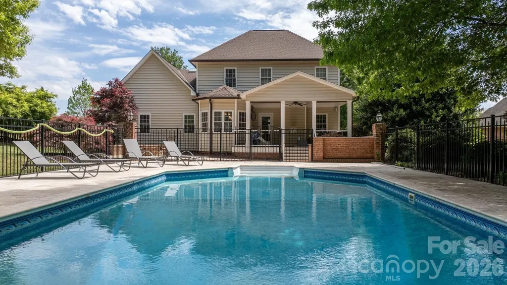 4525 18th Street Lane NE Hickory NC 28601