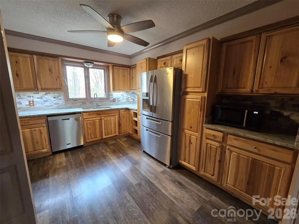 6782 Shiloh Road Liberty NC 27298