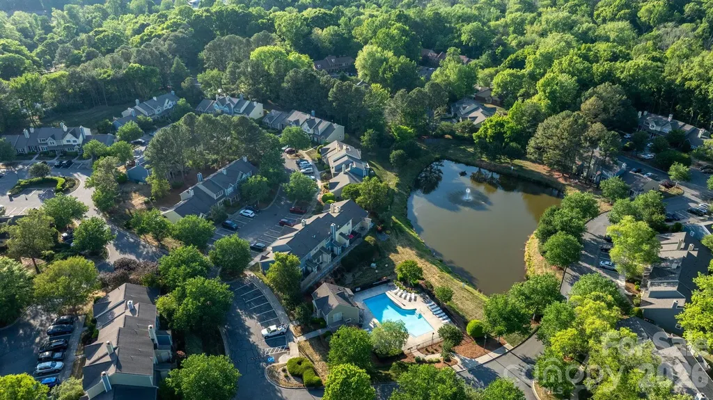 9313 Four Mile Creek Road Charlotte NC 28277