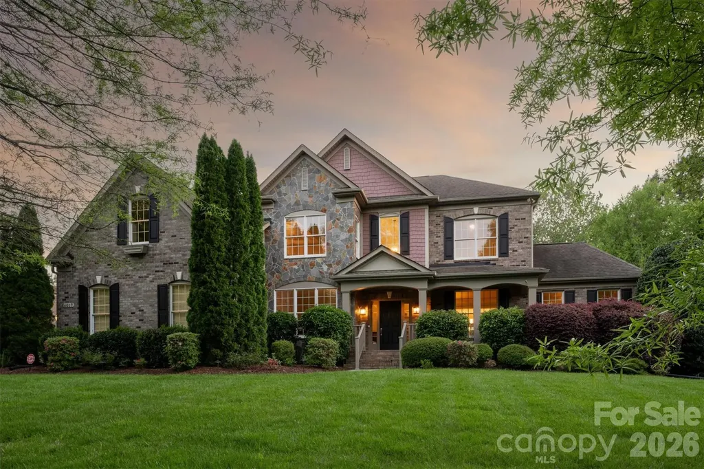6017 Autumn Blossom Lane Waxhaw NC 28173