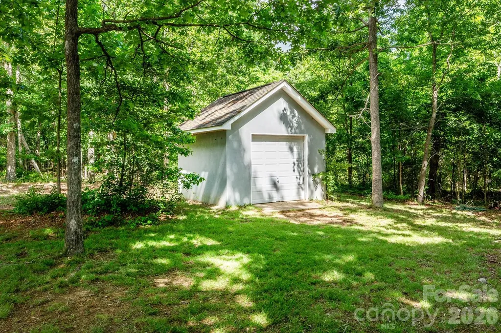 1720 Mills Harris Road Wingate NC 28174