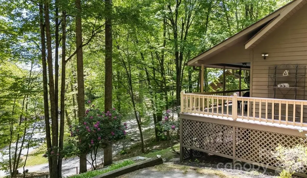61 Greer Way Mars Hill NC 28754