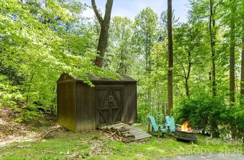 61 Greer Way Mars Hill NC 28754