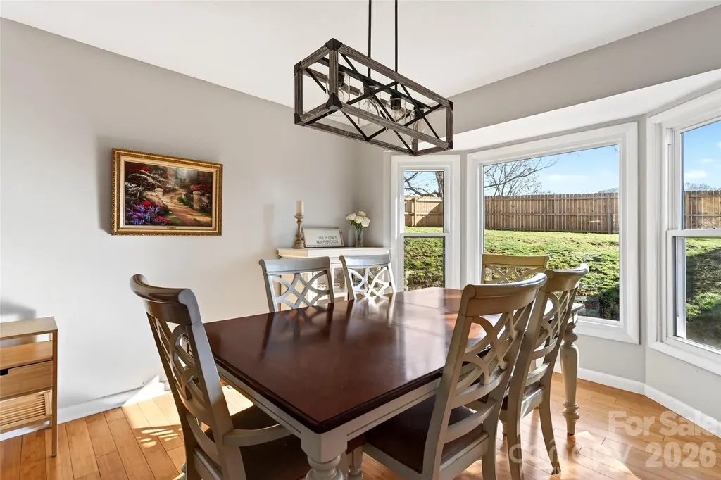 102 Charles Ridge Road Asheville NC 28805